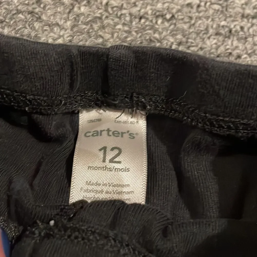 CARTERS 12 M Girls Ruffle Bottoms Good Condition